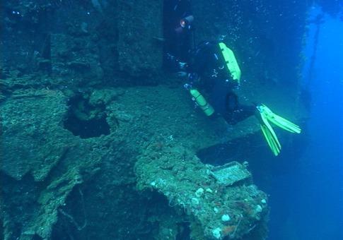 福建宁德：客流高峰，宁德站温馨服务助力学生回家！