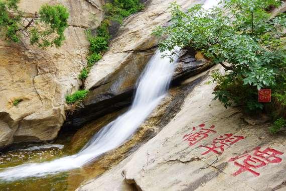 春节返乡探亲,15万级唯一电四驱哈弗枭龙MAX是我的出行好搭子