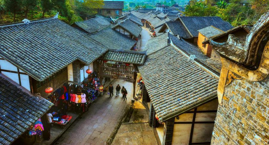 逃离无人大住宅
