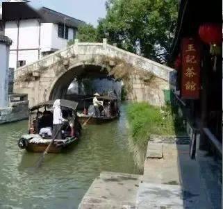 探索冷知识的老婆30岁了还怕黑怕鬼 不敢一个人睡觉 怎么办?平台